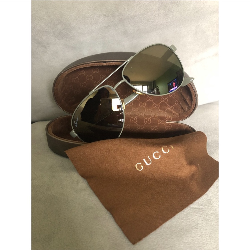 GUCCI Aviator Sunglasses